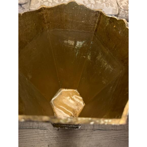 Vintage Italian Florentine Gold & White Wooden Tole Trash Can-14” Tall - Picture 7 of 10